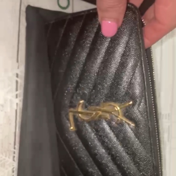 YSL wallet AUTHENTIC - Picture 2 of 10